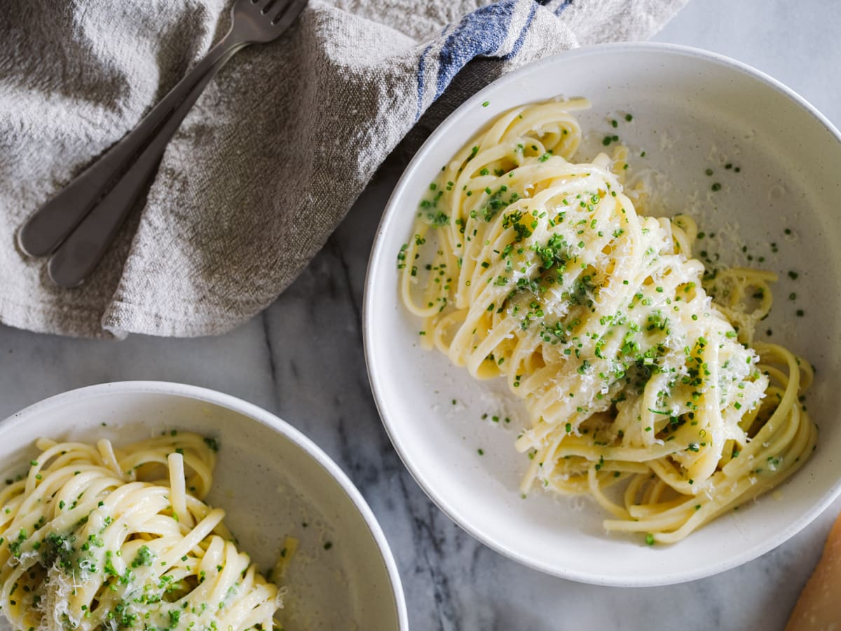 Butter Parmesan Pasta with fresh Chives